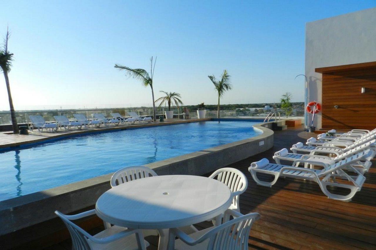 Fiesta Inn Четумаль Екстер'єр фото