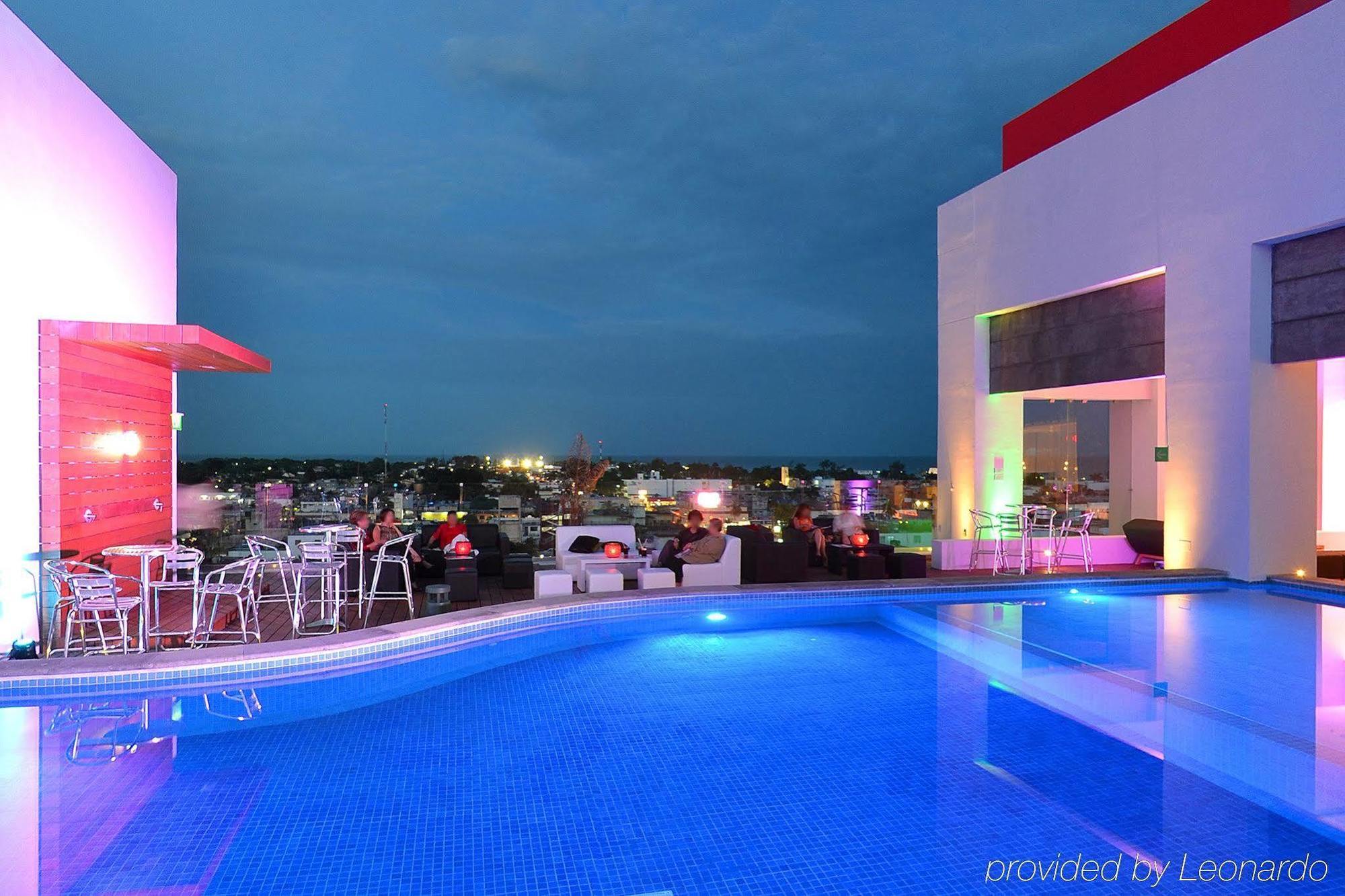 Fiesta Inn Четумаль Екстер'єр фото